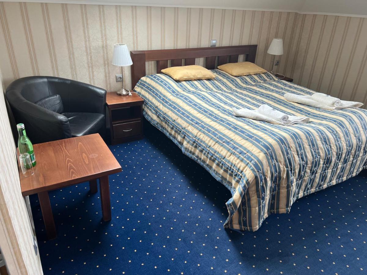 Hotel Krušnohorský Dvůr Cínovec Exteriér fotografie
