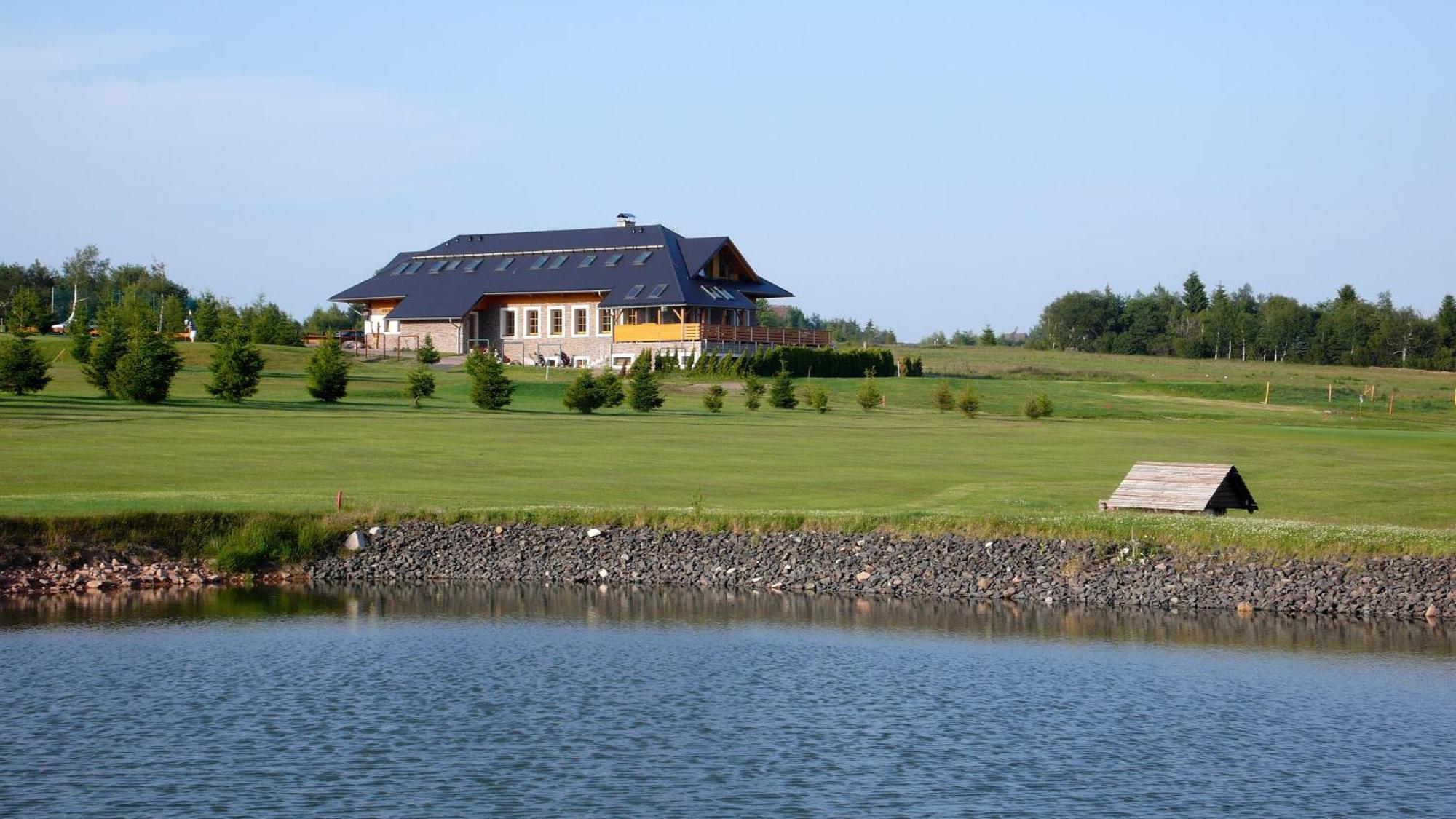 Hotel Krušnohorský Dvůr Cínovec Exteriér fotografie