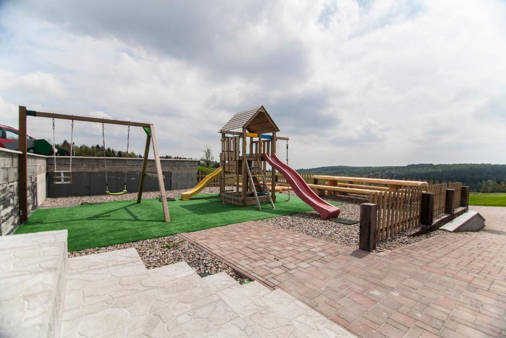 Hotel Krušnohorský Dvůr Cínovec Exteriér fotografie