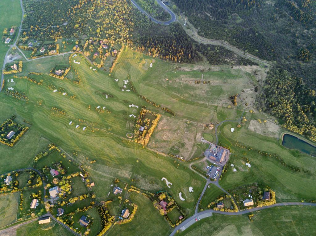 Hotel Krušnohorský Dvůr Cínovec Exteriér fotografie